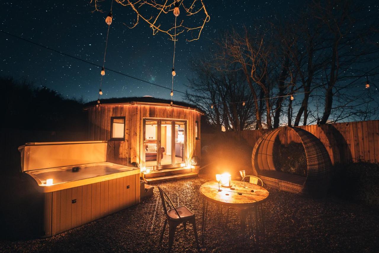 East Thorne Glamping Villa บู๊ด ภายนอก รูปภาพ